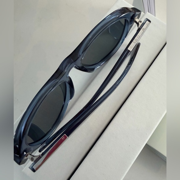 Burberry Aviator-Style Unisex Sunglasses w/Blue Transparent Frame 55mm ~ NWT main image 11